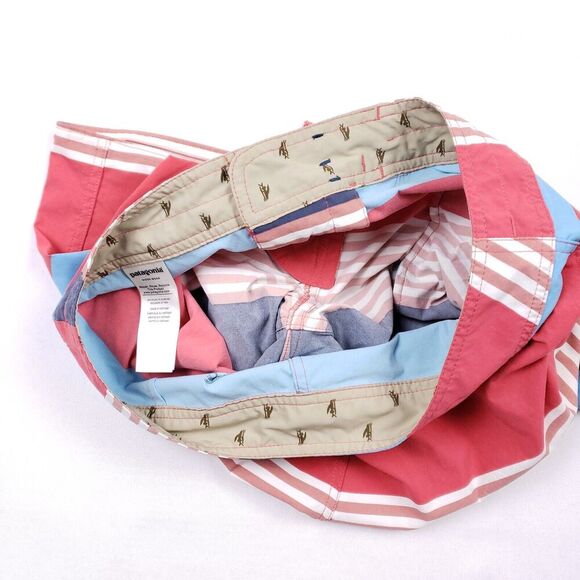 Patagonia Board Shorts Mens Size 31 Red White Blue Drawstring Zipper Pocket Swim - Picture 11 of 13
